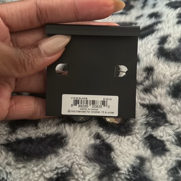 (SOLD)COACH Earrings - Picture 3 of 5